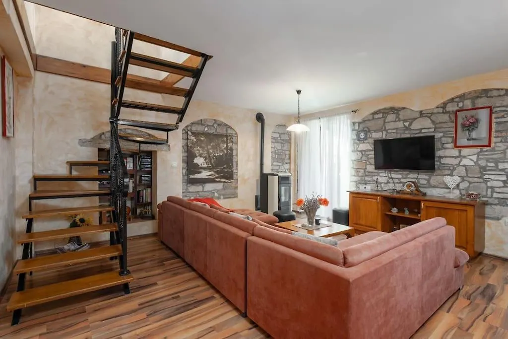 Rosello 2 Apartment Novigrad  Croatia