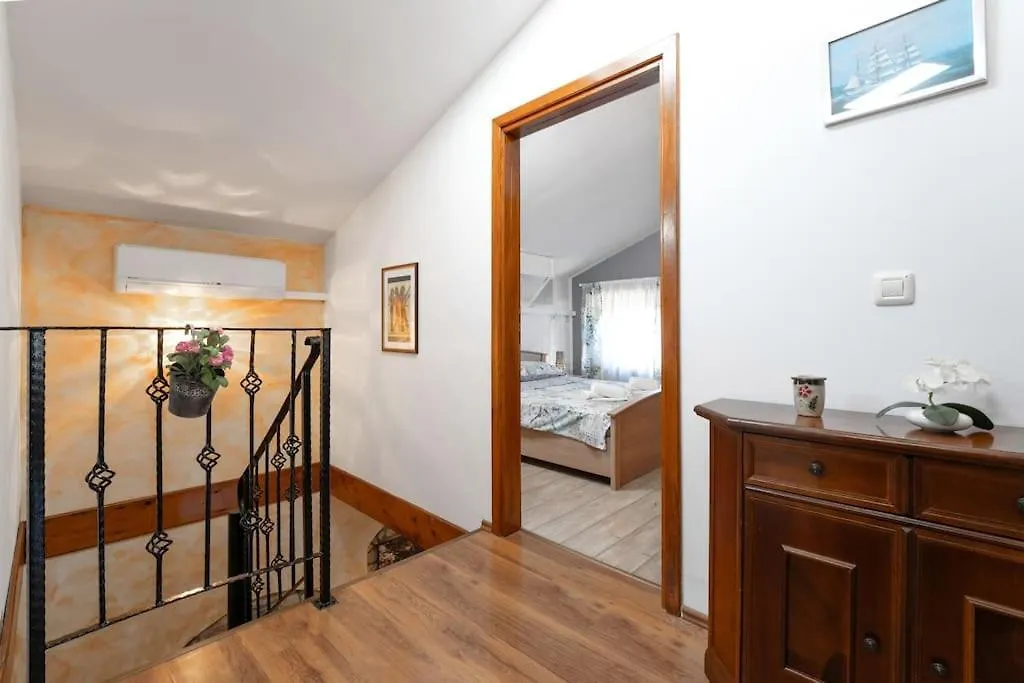 Rosello 2 Apartment Novigrad  0*, Novigrad (Istria)